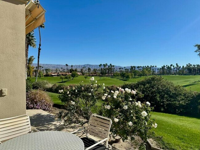 Building Photo - 38894 Lobelia Cir