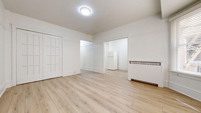 Building Photo - 505 Taylor St