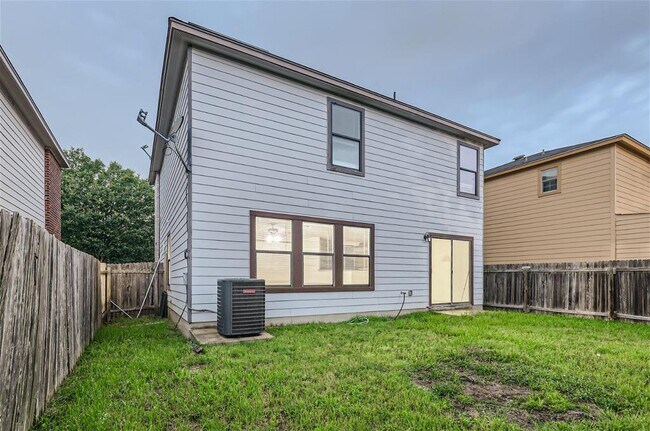 Building Photo - 5521 Victory Gallop Dr