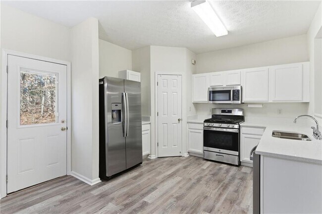 Building Photo - 2913 Greyhawk Ln