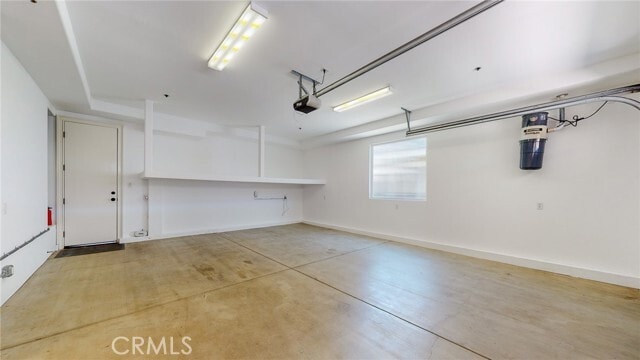 Building Photo - 1102 Slauson Ln