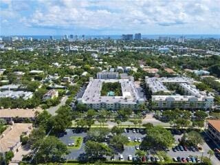 Building Photo - 151 NE 16th Ave