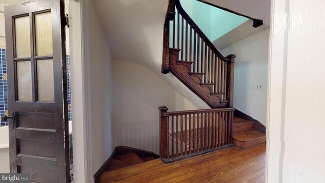 Building Photo - 728 Rock Creek Church Rd NW