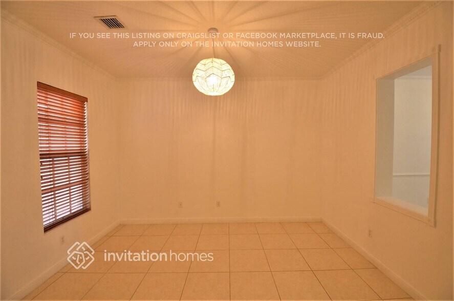 Building Photo - 8306 NW 7th Ct