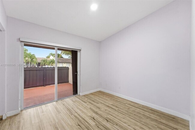 Building Photo - 11601 SW 123rd Ave