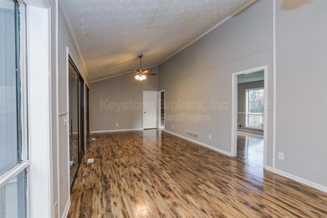 Building Photo - 2700 Creekview Point NW