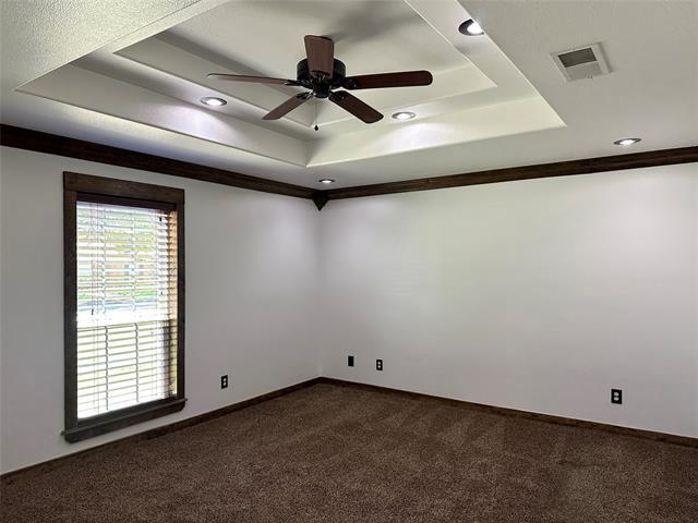 Building Photo - 823 Madrid Dr