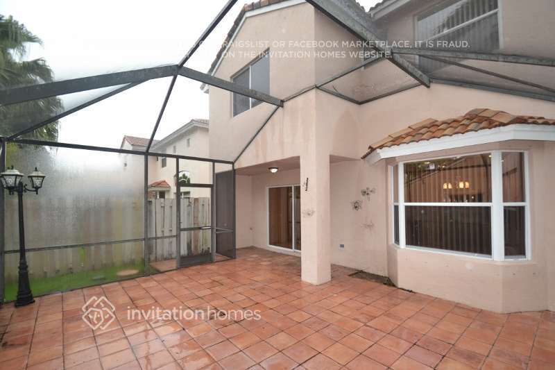 Building Photo - 342 SW 190th Terrace
