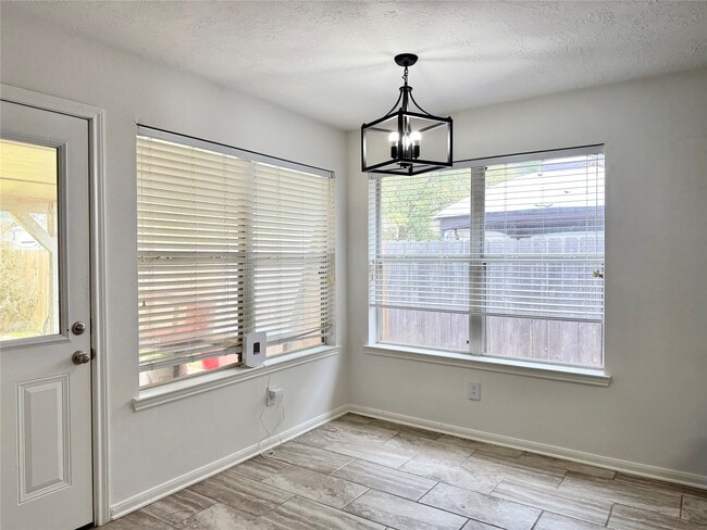 Building Photo - 3226 Candlepine Dr