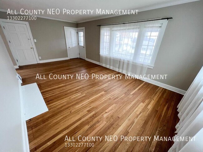 Building Photo - 1442 Cordova Ave