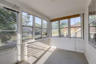Building Photo - 4332 Fowler Ave