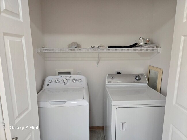 Building Photo - 8610 Ep True Pky