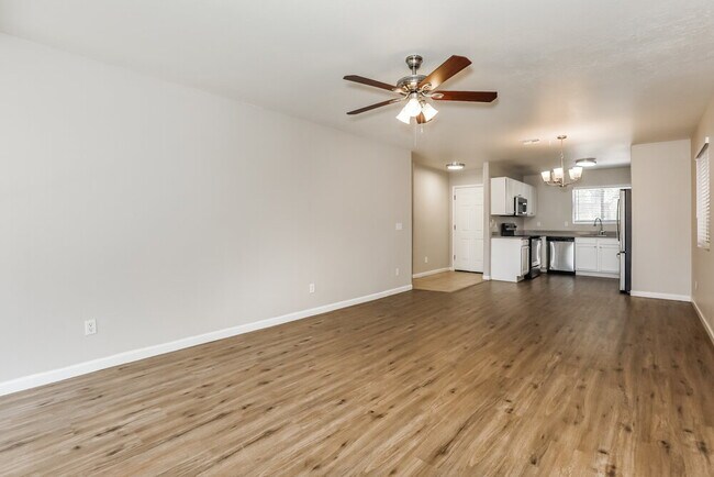 Building Photo - 1055 E Denim Trail