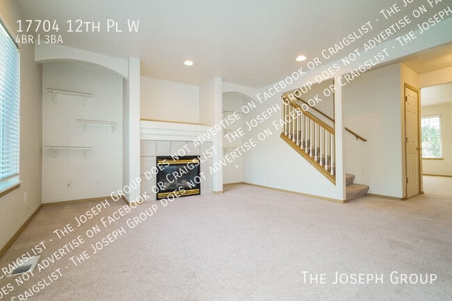 Building Photo - 17704 12th Pl W