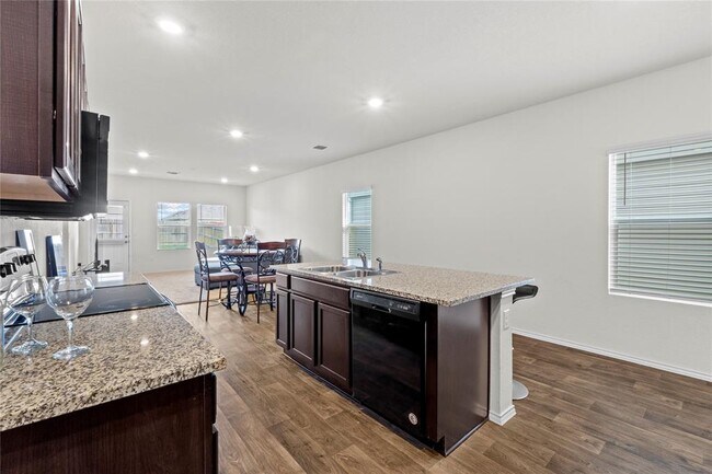 Building Photo - 14806 Bajada Rd