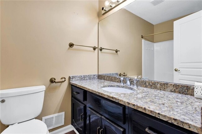 Building Photo - 2755 Janet St