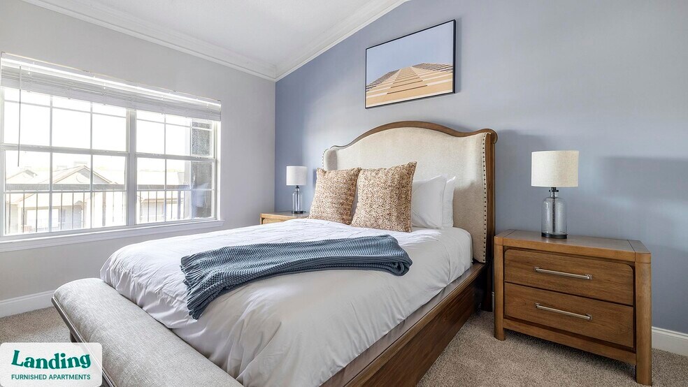 Building Photo - 100 Crossing Blvd