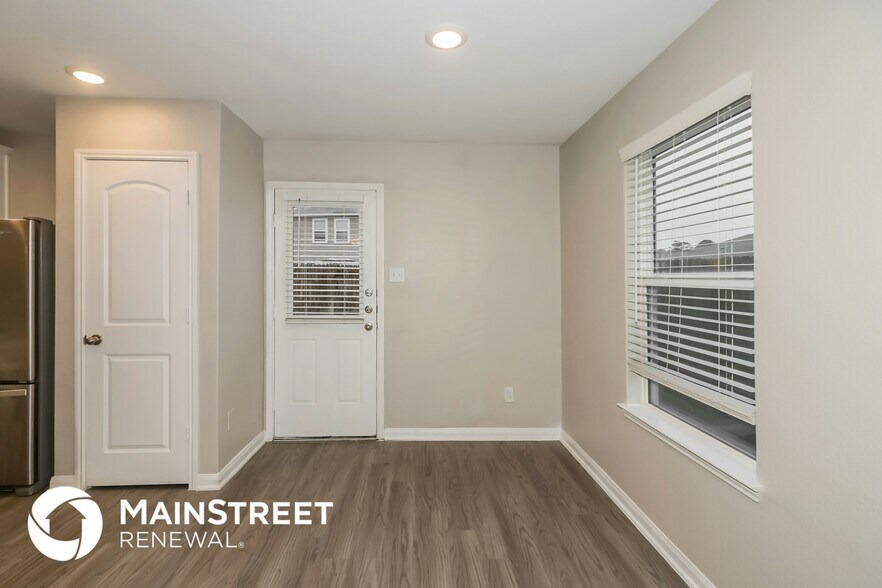 Building Photo - 26120 Hals Dr