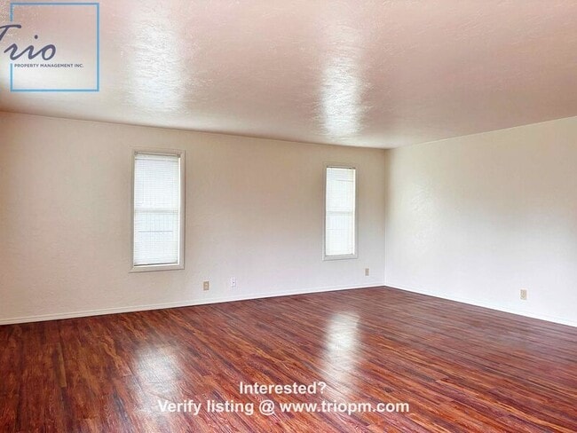 Building Photo - 2577 L St