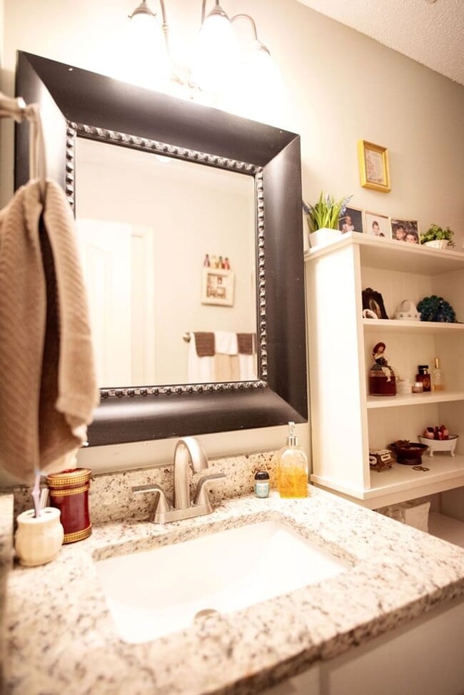 Building Photo - 2/2 Condo in Oxford