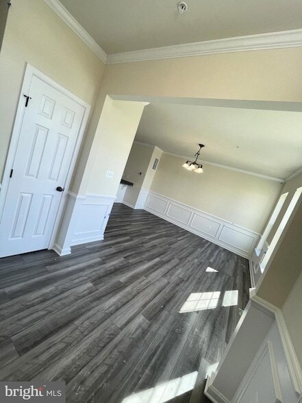 Building Photo - 41468 Marwood Cir