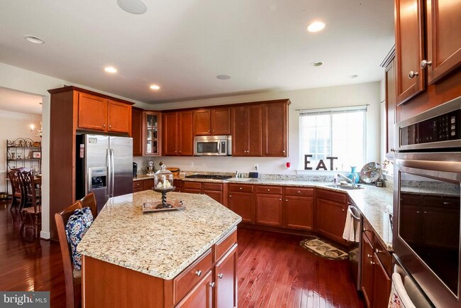 Building Photo - 5812 Falls Gate Ct