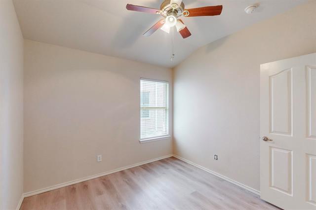 Building Photo - 3504 Hornbeam St