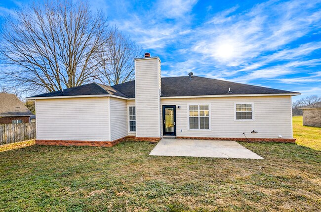 Building Photo - 24 Winchester Ct