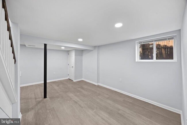 Building Photo - 8135 Allendale Dr