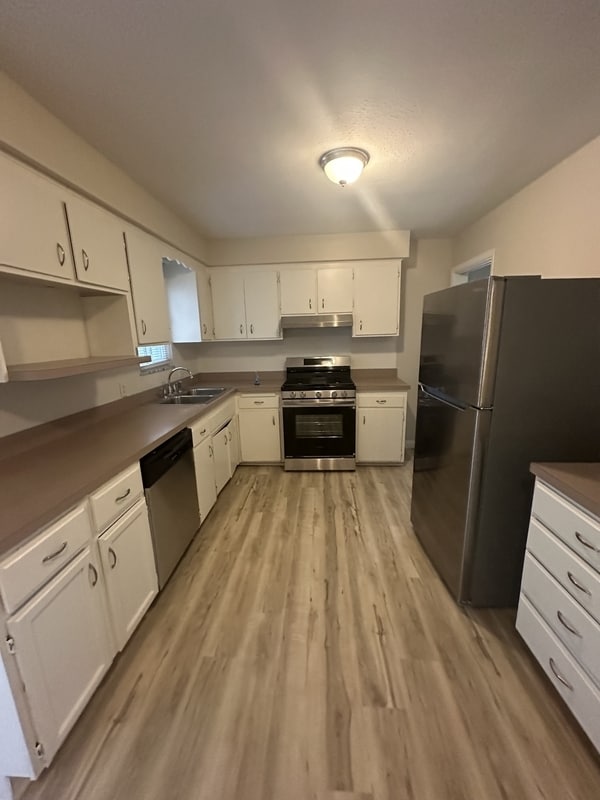Building Photo - 4913 Donovan Dr