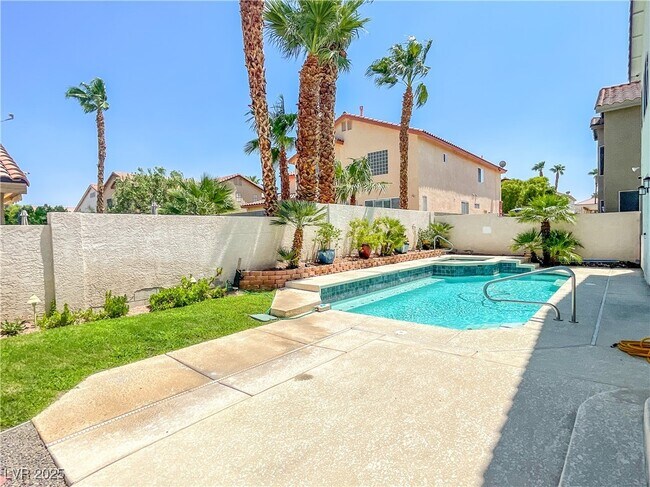 Building Photo - 9374 Bondeno St