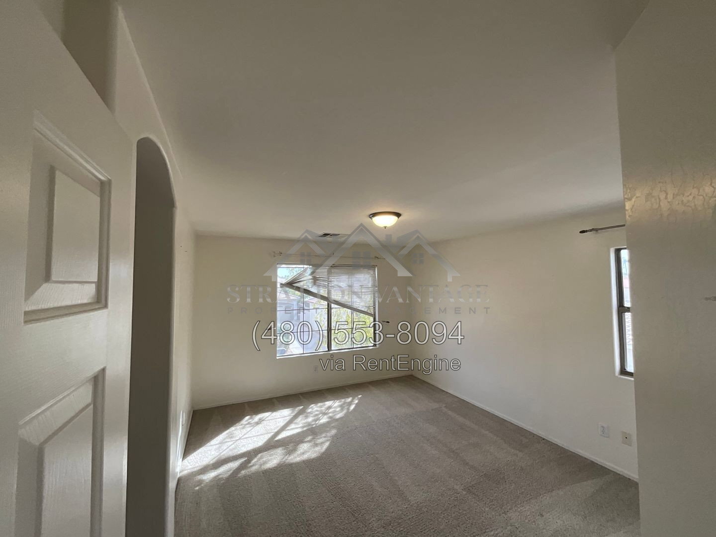 Building Photo - 192 W Mahogany Pl