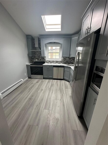 Building Photo - 158 Farmers Ave
