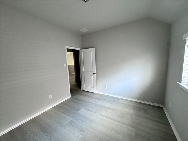 Building Photo - 10827 Cassiopeia Creek Cir
