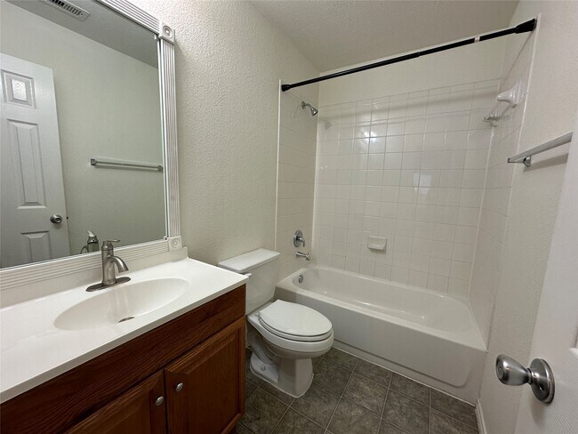 Building Photo - 7706 Sagemark Ridge Dr