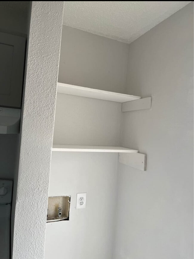 Building Photo - 512 Heritage Cove