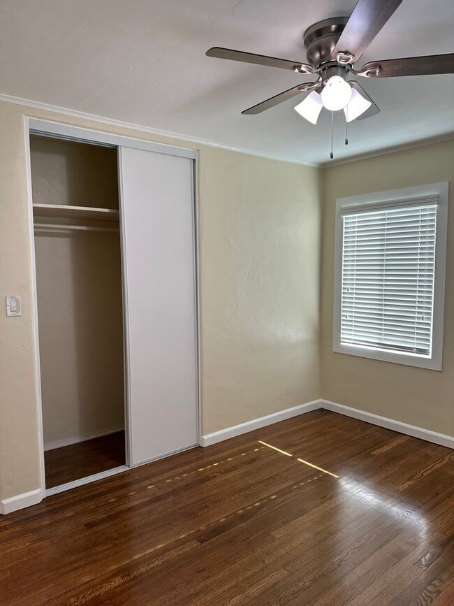 Building Photo - 317 Richfield Ave