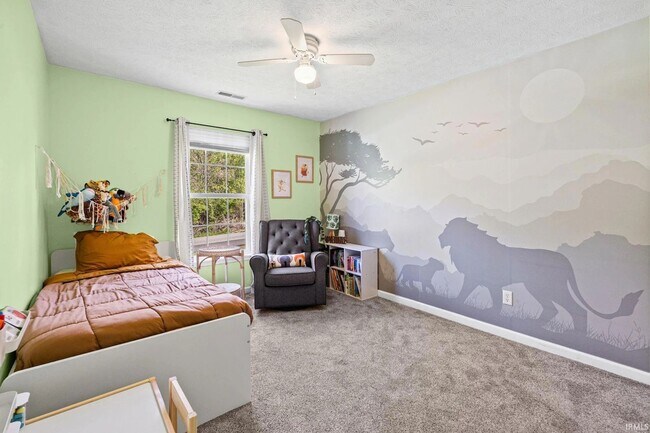 Building Photo - Beautiful South Lafayette Home Near Sterling Heights Park