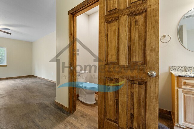 Building Photo - 4-Bedroom 2-Bathroom Home with Attached 2-Car Garage Available in Blanchard!