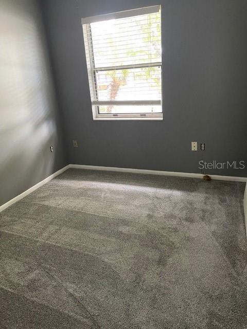 Building Photo - 2501 Sheridan Rd