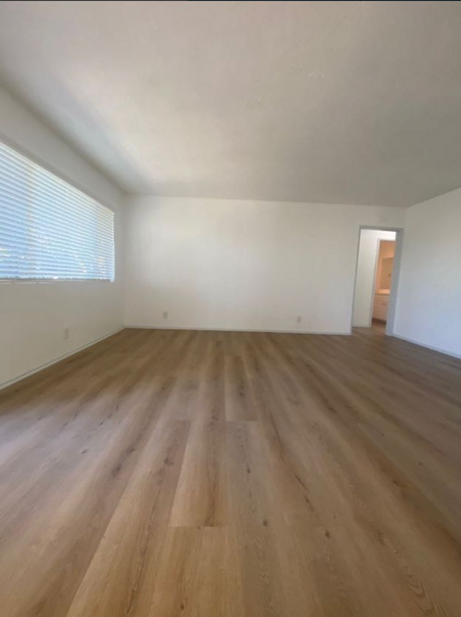 Floorplan - 5505 Ackerfield Ave. Long Beach, CA 90805