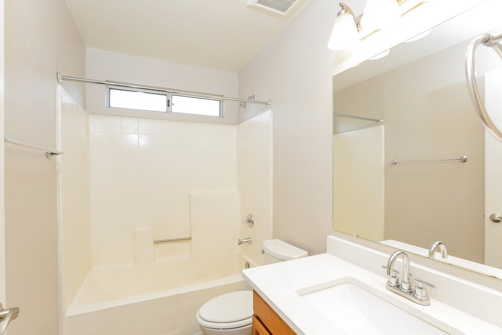 Building Photo - 7586 W Montebello Ave