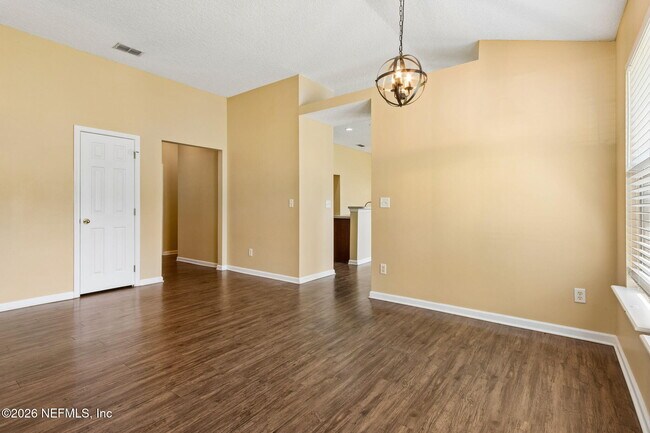 Building Photo - 831 Timberjack Ct