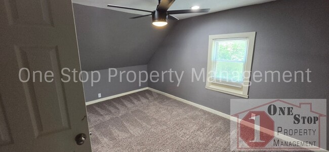 Building Photo - Spacious 2-Bedroom, 2-Bath In Kansas City!!