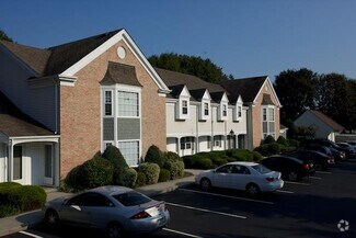 Building Photo - 51 Sylvan Ln