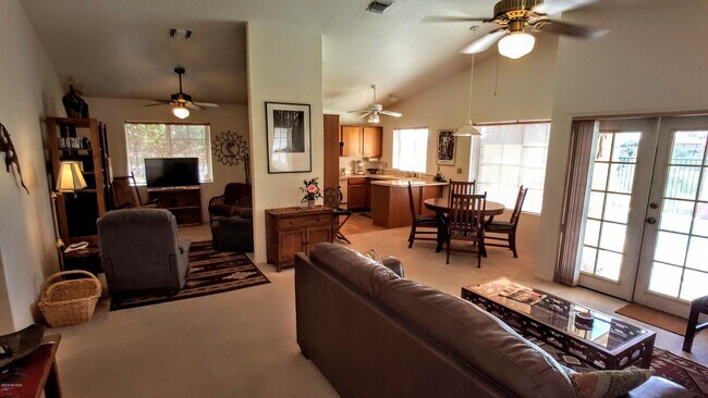 Building Photo - 11543 N Eagle Peak Dr