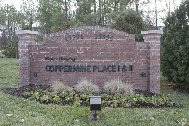 Building Photo - Coppermine Place II