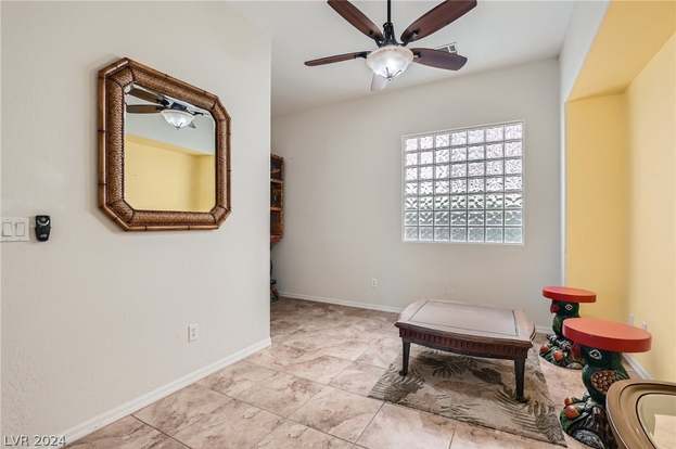 Building Photo - 348 Hanbury Manor Ln