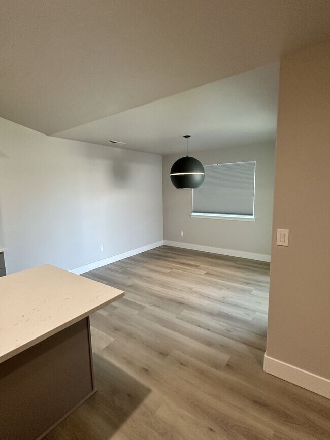 Building Photo - Beautiful 3-Bedroom, 2 Bath Home in Pasco!