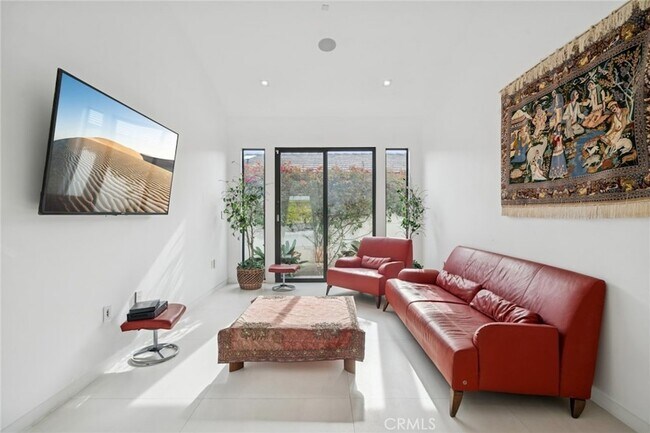 Building Photo - 4607 Perham Rd